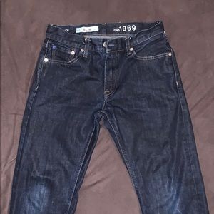 PRE-OWNED MENS GAP JEANS SIZE 29/30.